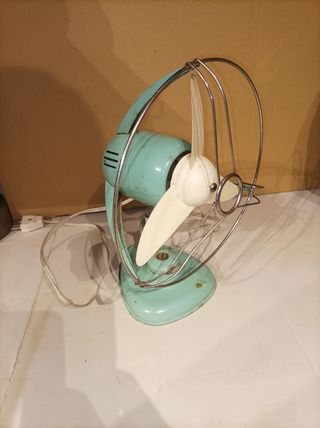 Ventilador antiguo marca CATA funciona