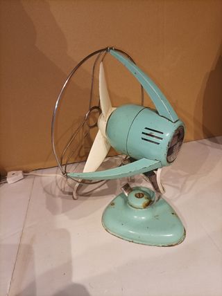 Ventilador antiguo marca CATA funciona
