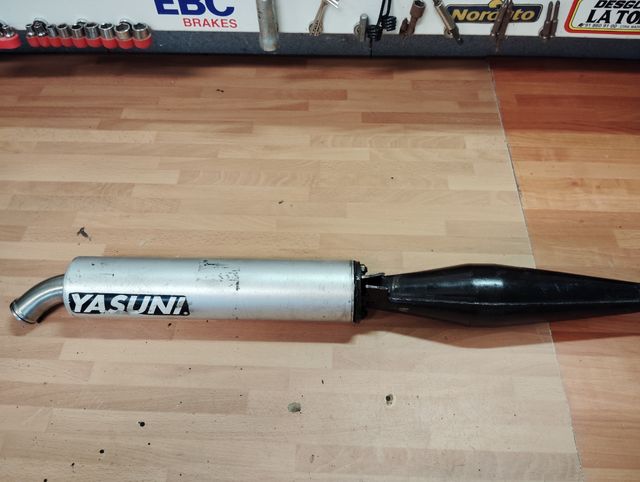 Túbo de escape silencioso yasuni de competición