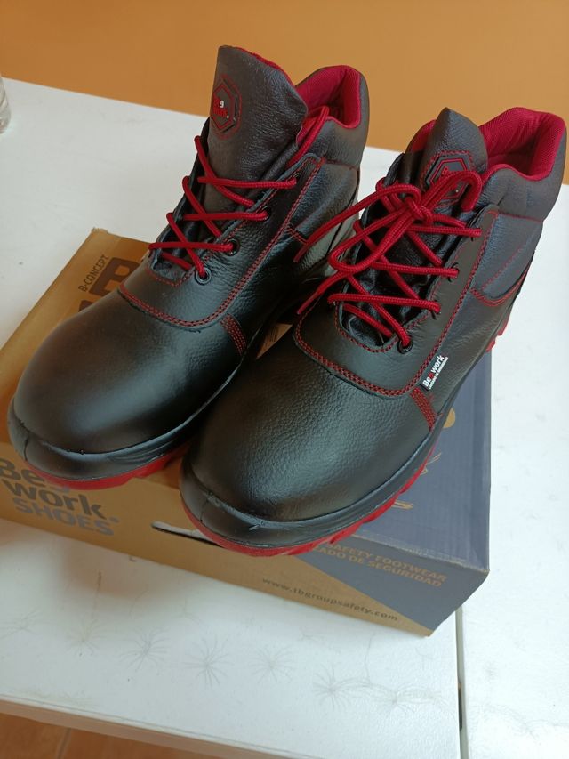 BOTAS SEGURIDAD NUEVAS