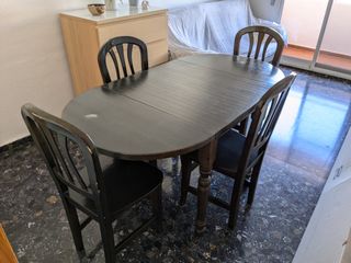 Mesa comedor y sillas