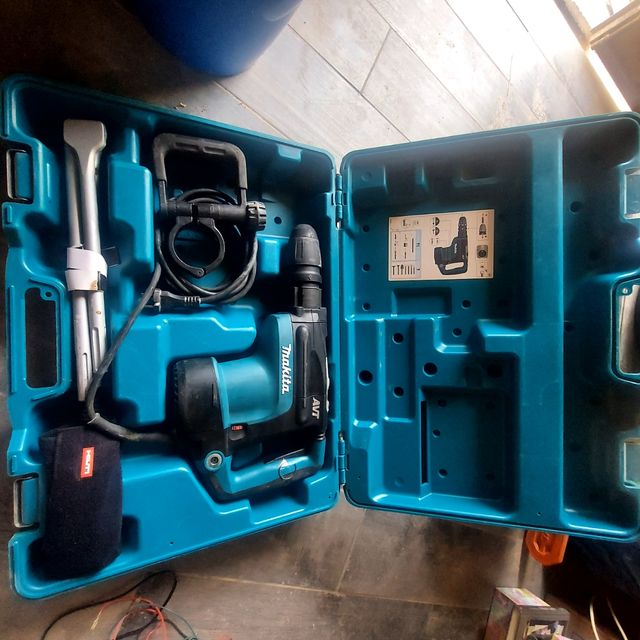 MAKITA HR4011C TALADRO PERCUTOR MOTOPICO