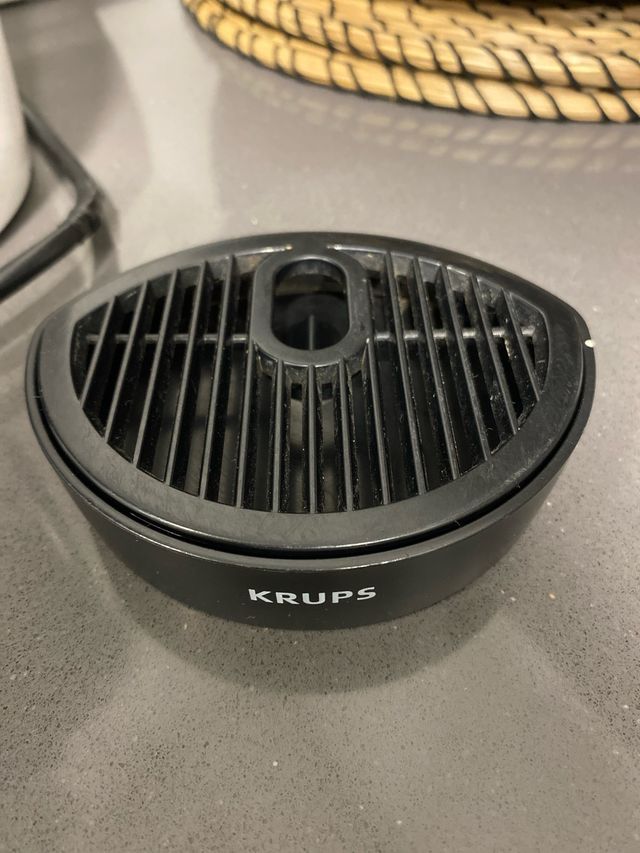 Calderín de cafetera dolce gusto y despiece.