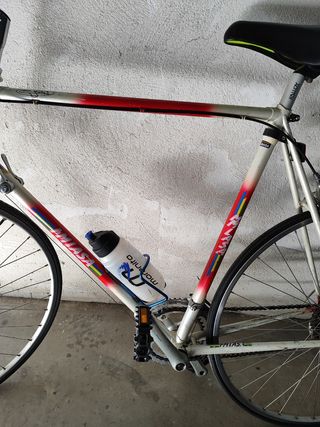 Bicicleta clásica de carretera mm lasa