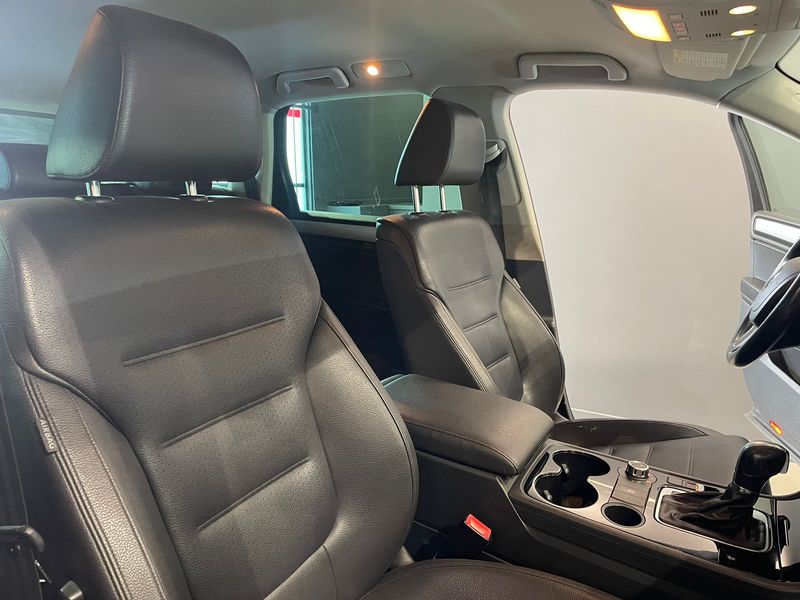 Volkswagen Touareg 2014, foto 16