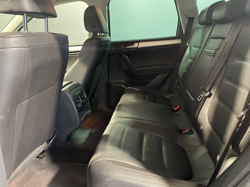 Volkswagen Touareg 2014, foto 44