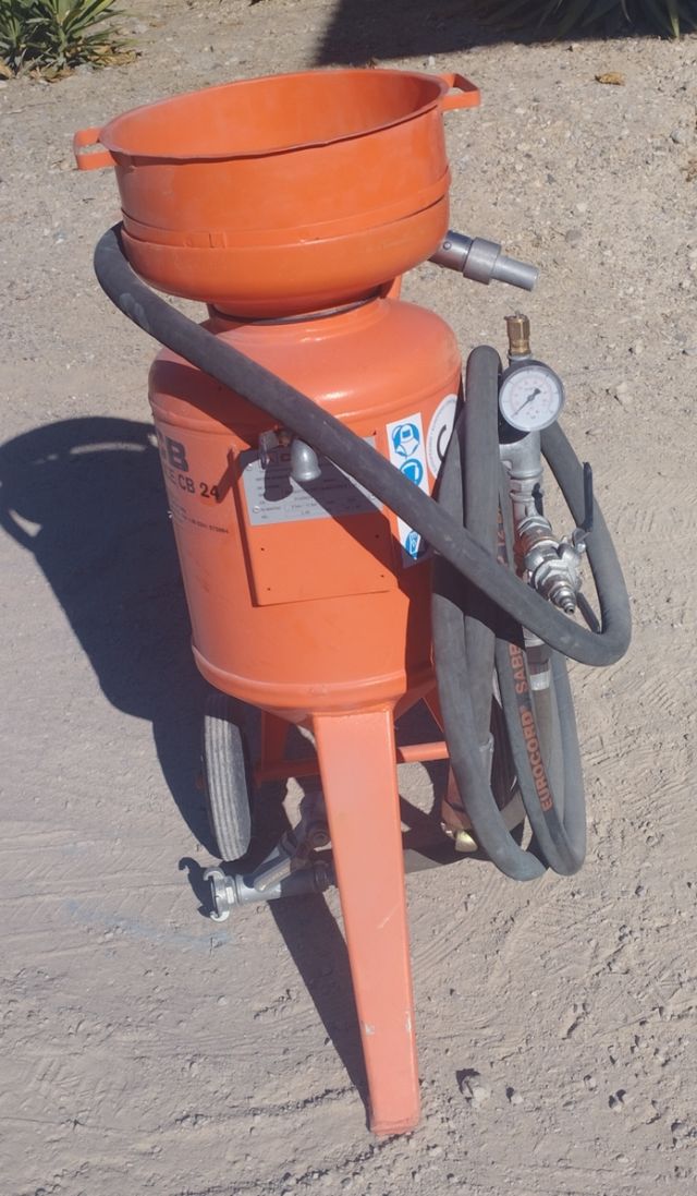 Maquina de arena para decapar