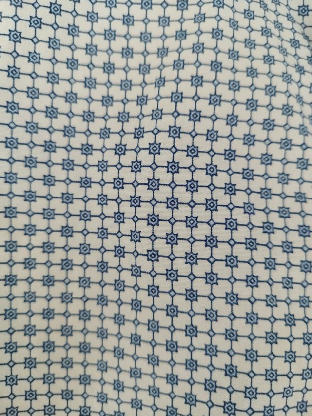 Camisa, marca United Colors of Benetton, S