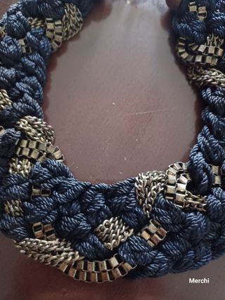 Collar