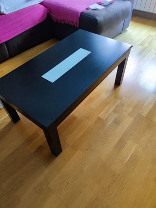 Mesa de comedor y sillas