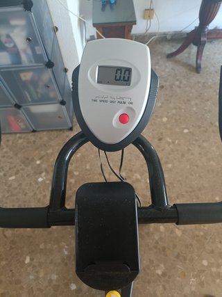 Bicicleta de spinning y cinta de correr