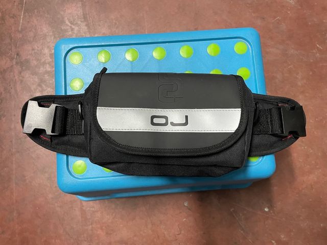 Borsello OJ da moto completo di attrezzi nuovo.