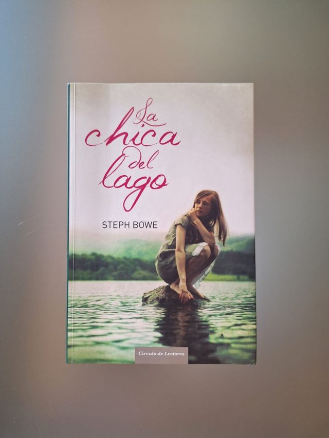 La chica del lago