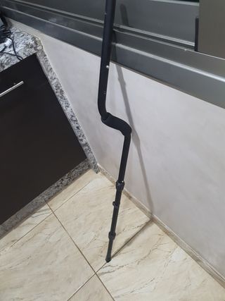 Baston detector white