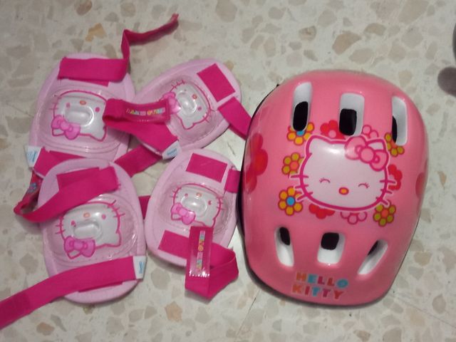 Set de protecciones infantil sanrio