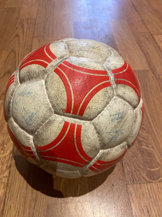 BALON firmado Maradona y equipo F.C Barcelona