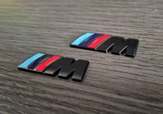 BMW EMBLEMAS M LATERALES LOGO M ALETAS 2 EN METAL