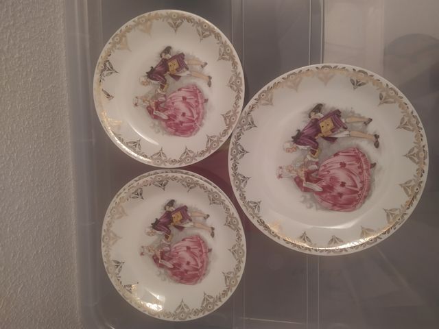 Juego de platos escena romántica