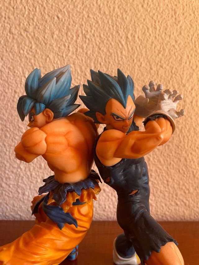 Figuras dragon ball