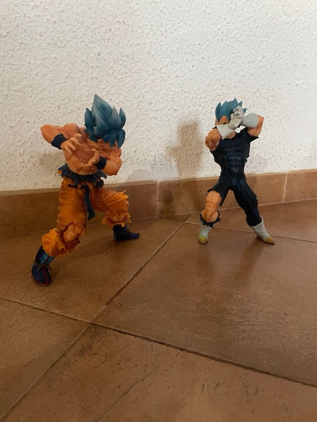 Figuras dragon ball