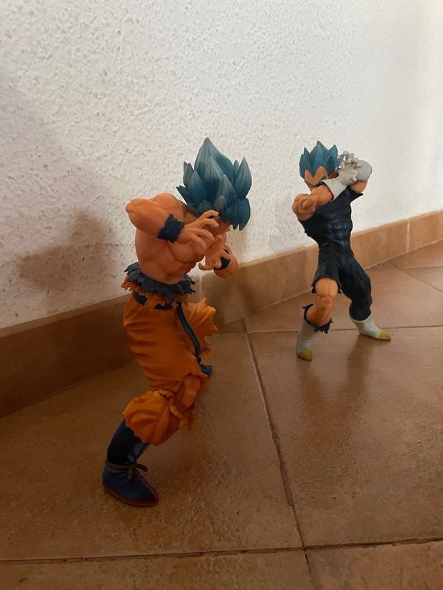 Figuras dragon ball