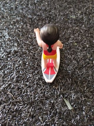 Playmobil surfista con tabla de surf 