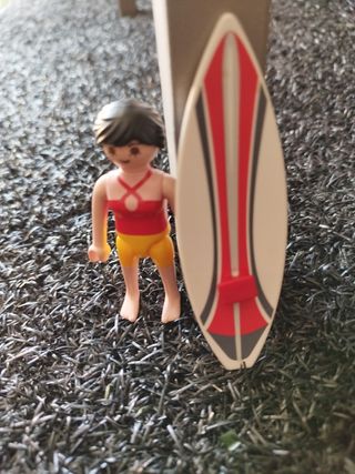 Playmobil surfista con tabla de surf 
