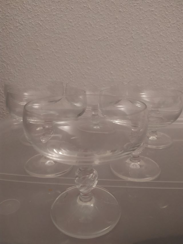 Juego copas de champán