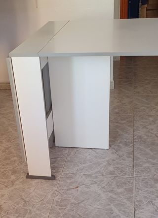 Mesa cocina ó comedor color blanco