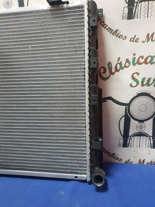 Mercedes clase E radiador agua