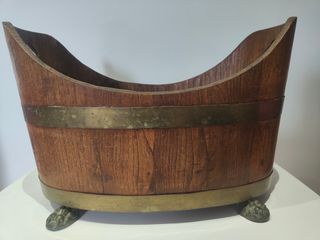 Tina madera y latón antigua