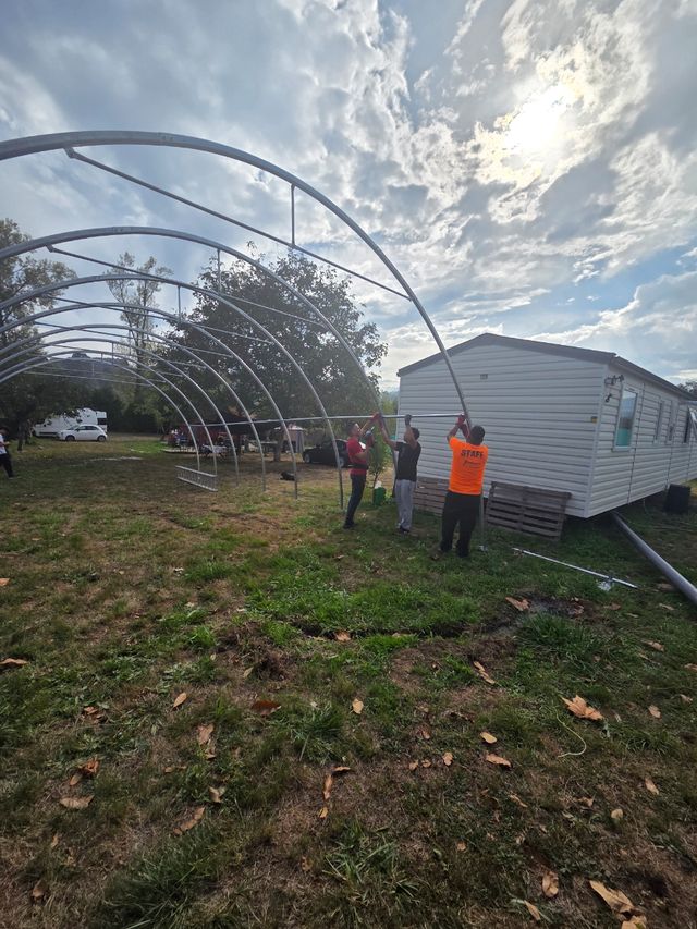 Montaje Casetas Carpas Muebles Leroy Carrefour