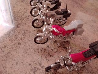 Lote de motos a escala
