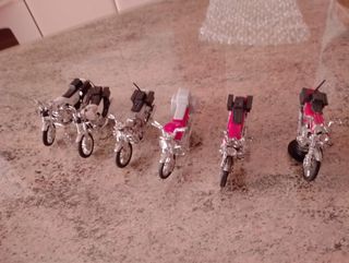Lote de motos a escala