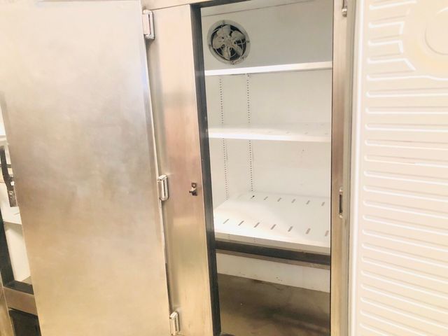 Armario frigorífico de 3 cuerpos