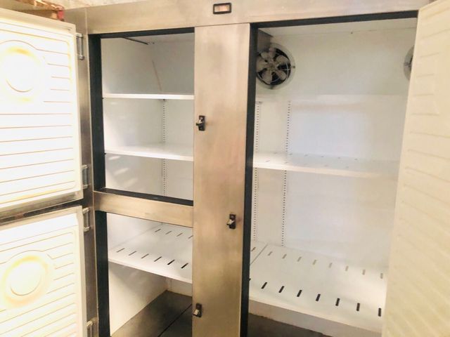 Armario frigorífico de 3 cuerpos