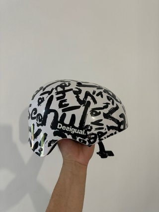 Casco snow