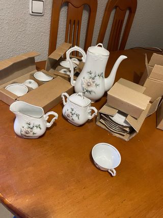 Juego de cafe 15 piezas porcelanas vista alegre