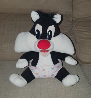 Muñecos Disney y peluches Looney Tunes