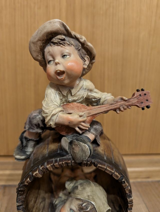 Figura Porcelana Giuseppe Armani