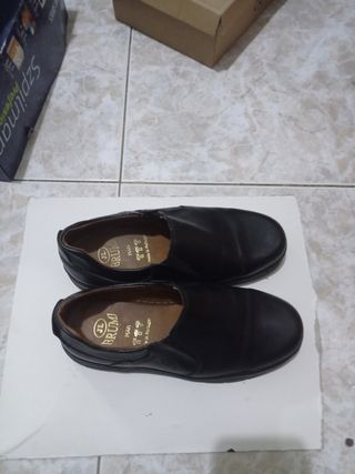 Zapatos elegantes 