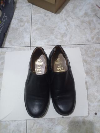 Zapatos elegantes 