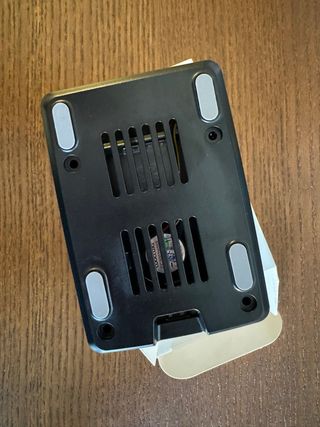 Carcasa oficial Raspberry Pi 5