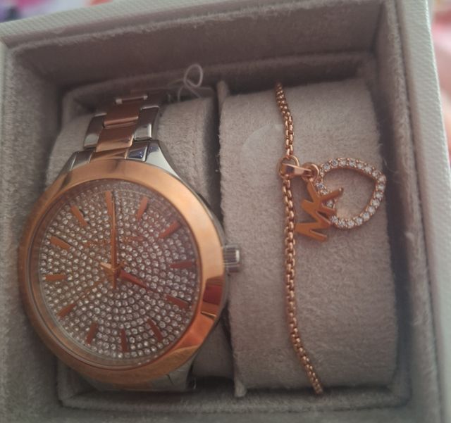 Reloj MK
