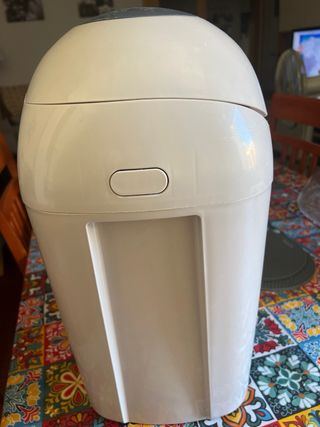 Papelera contenedor pañales Tommee Tipie