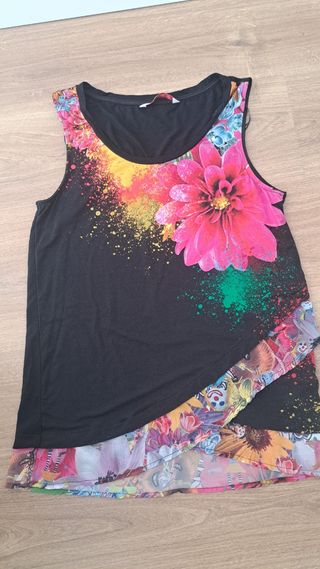 Camiseta desigual