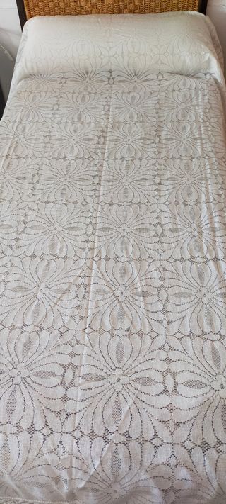 Colcha blanca VINTAGE 
