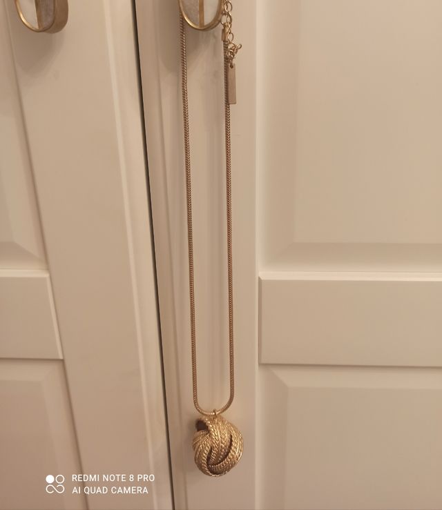 Collar de la tienda Uterque