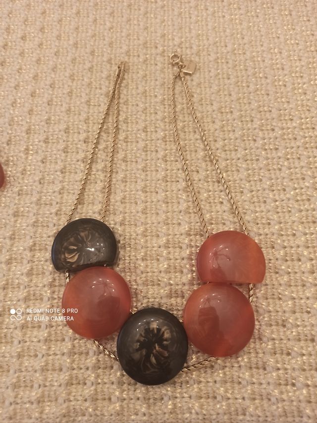 Collar  de la  tienda Uterque