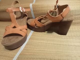 SANDALIAS CUERO, MARRON.